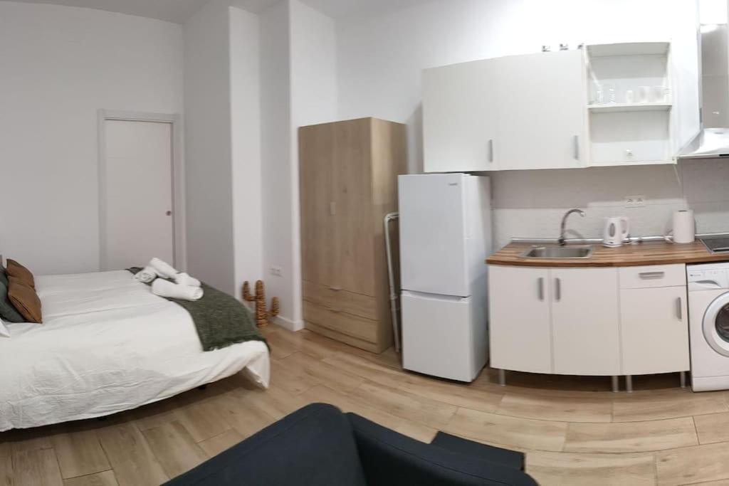 Estudio Centrico Arq Малага Экстерьер фото